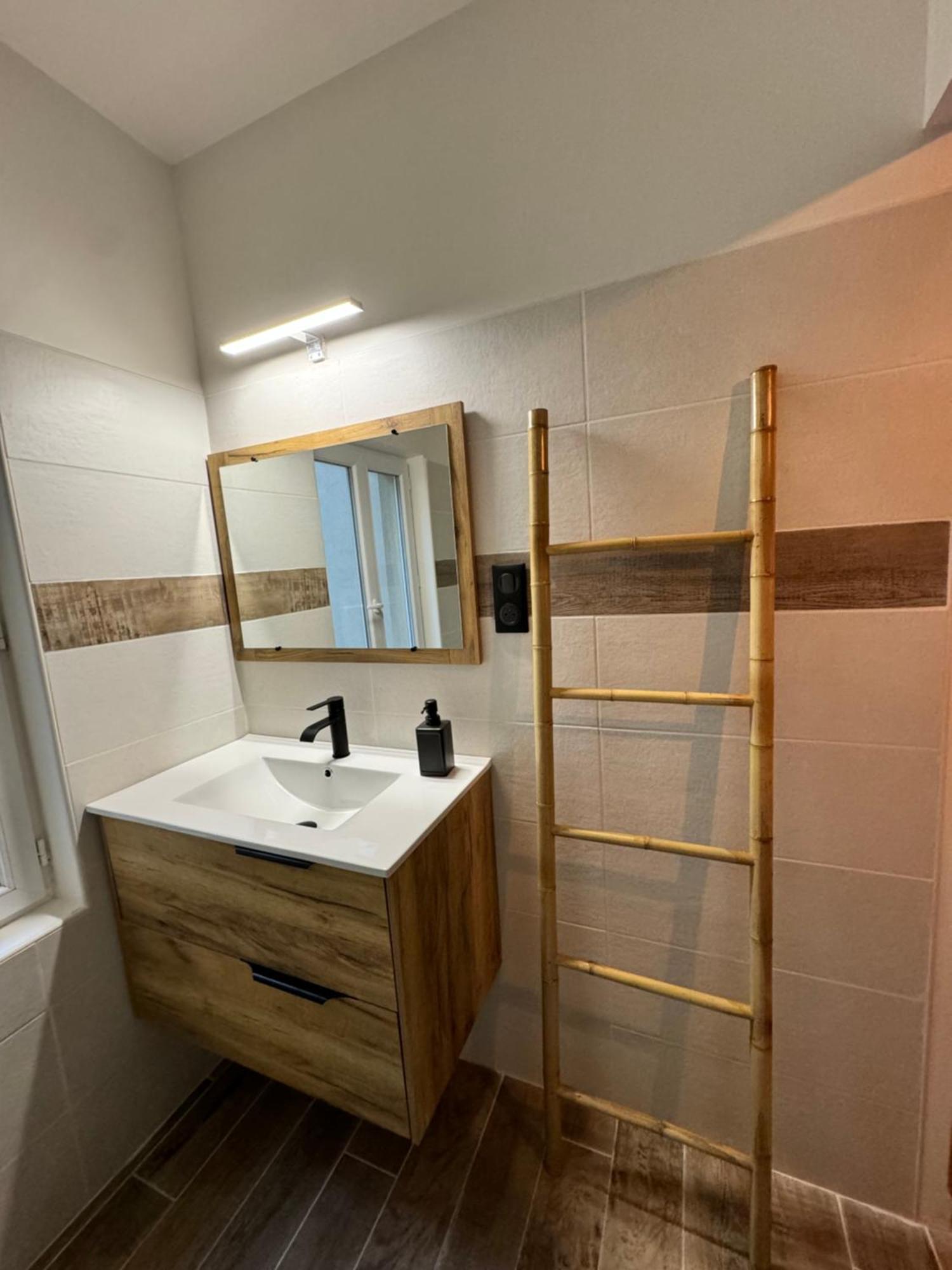 Mazet En Campagne Apartment อาร์ลส์ ภายนอก รูปภาพ
