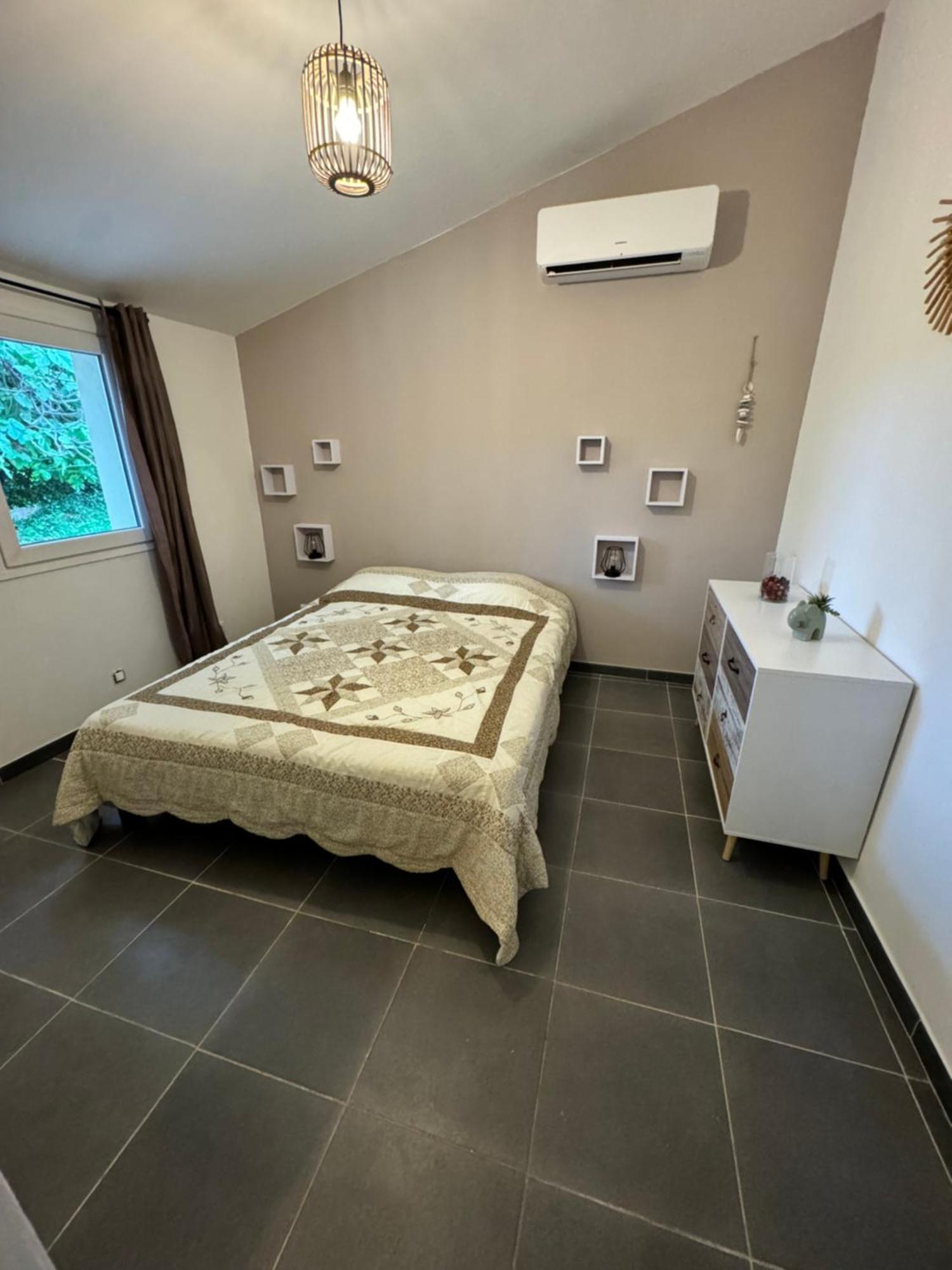 Mazet En Campagne Apartment อาร์ลส์ ภายนอก รูปภาพ