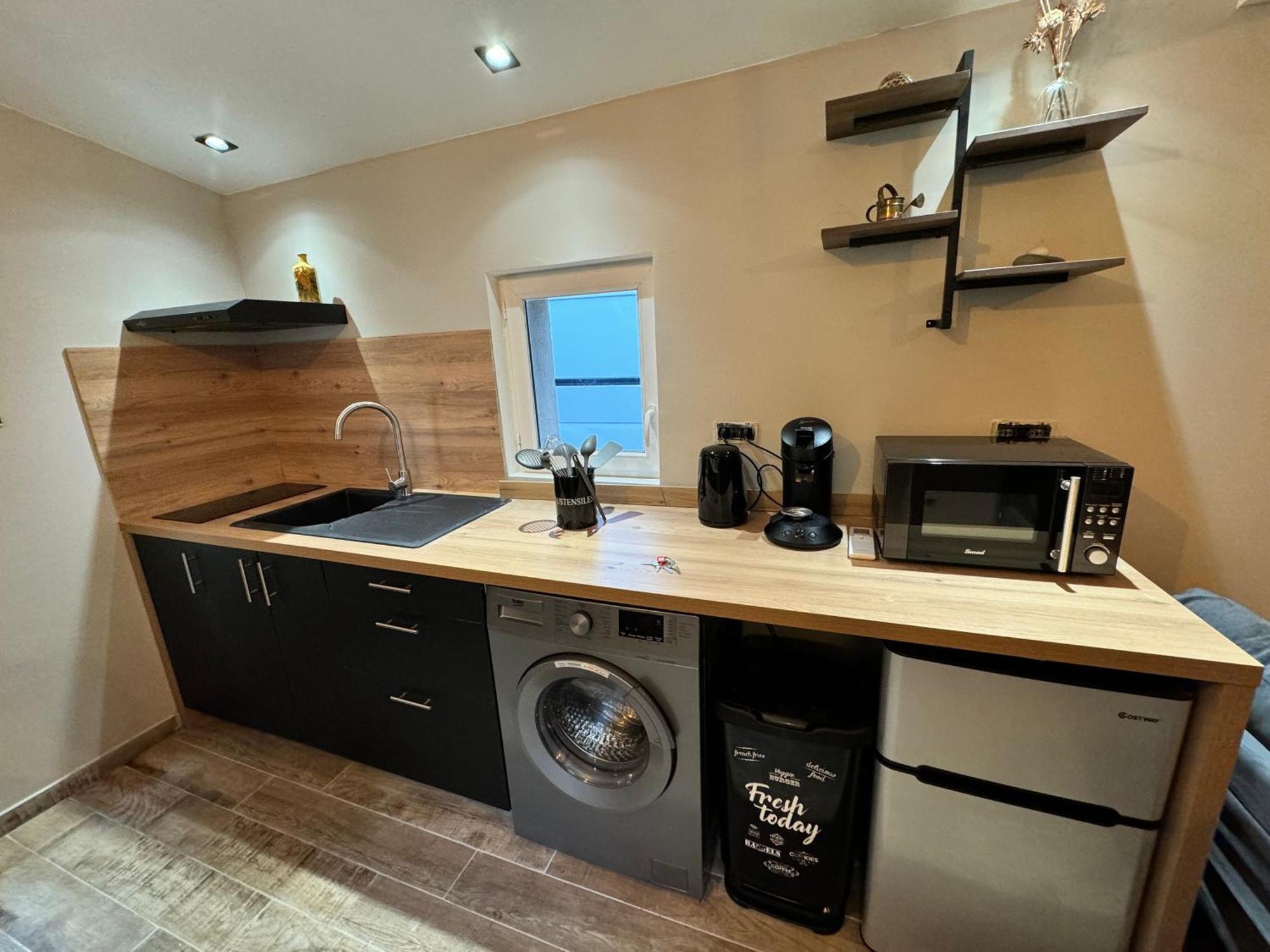 Mazet En Campagne Apartment อาร์ลส์ ภายนอก รูปภาพ